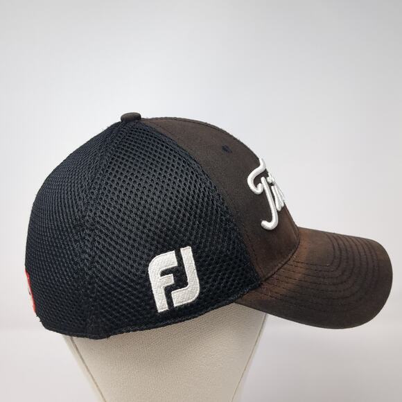 Titleist FJ Pro V1 Fitted Hat Black Large Spell Out Embroidered New Era - Picture 5 of 9